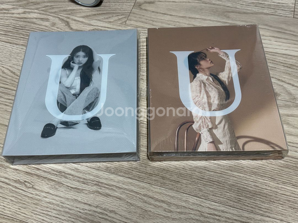 아이유 한정판 에이프릴 바인더 미개봉 일괄 처분합니다--0