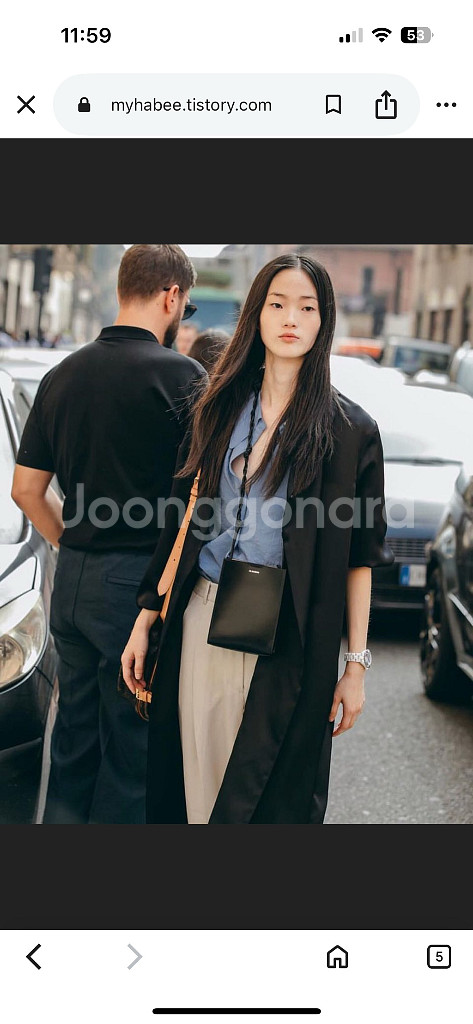 질샌더 탱글백 브라운--3