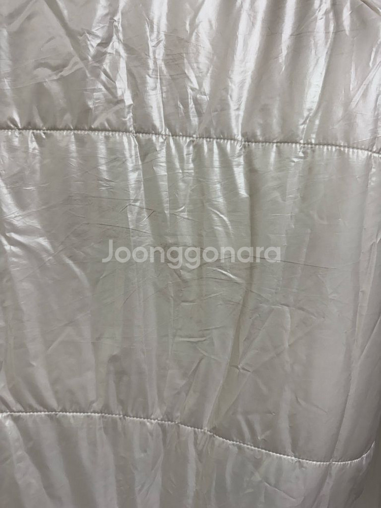 럭키슈에뜨 리버서블 패딩--7