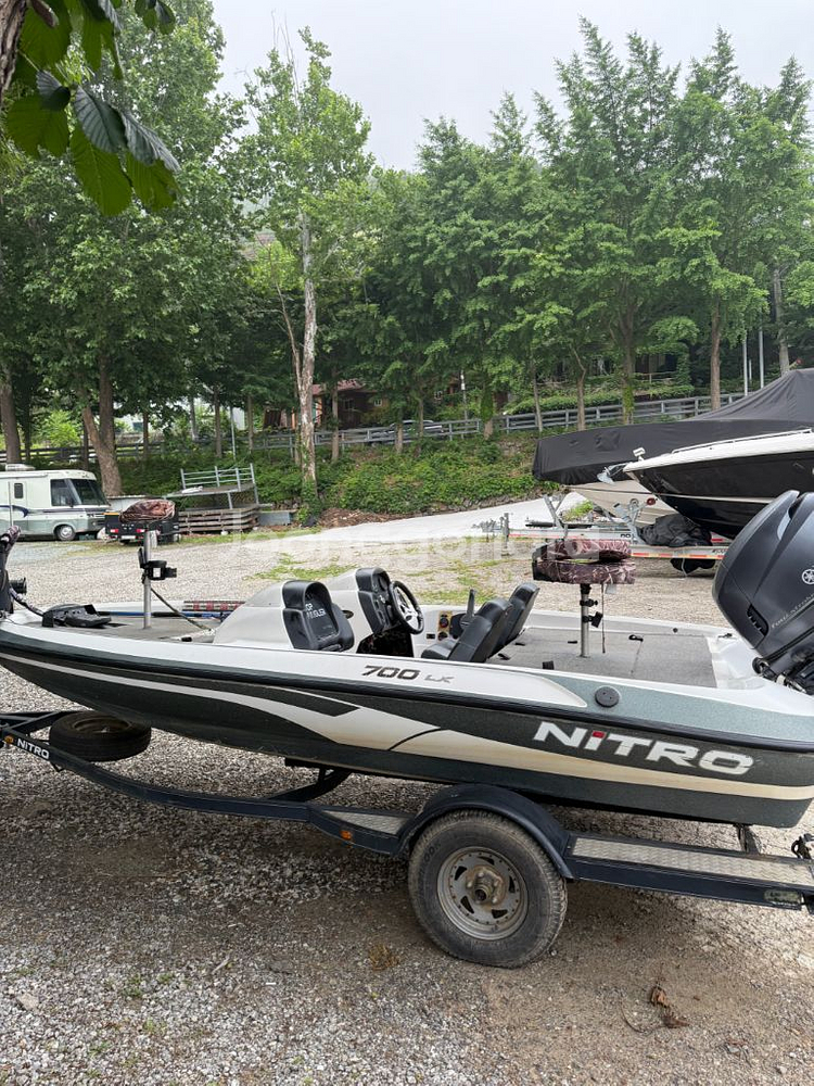 나이트로 700LX 115마력 4싸--5