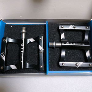 (새상품)자전거 페달 3베어링 고급 초경량 와이드