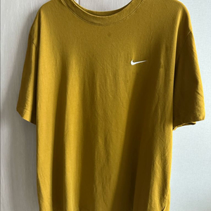 나이키 반팔티 팝니다!