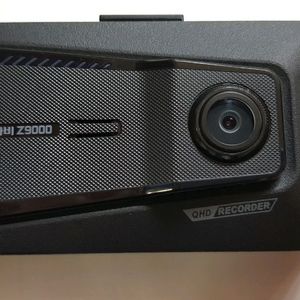 아이나비 Z9000 QHD 64g
