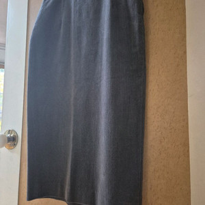 더캐시미어 골덴 스커트