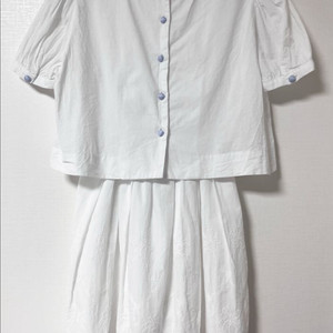 Le tailor 르테일러 콩단추 여름 미니원피스