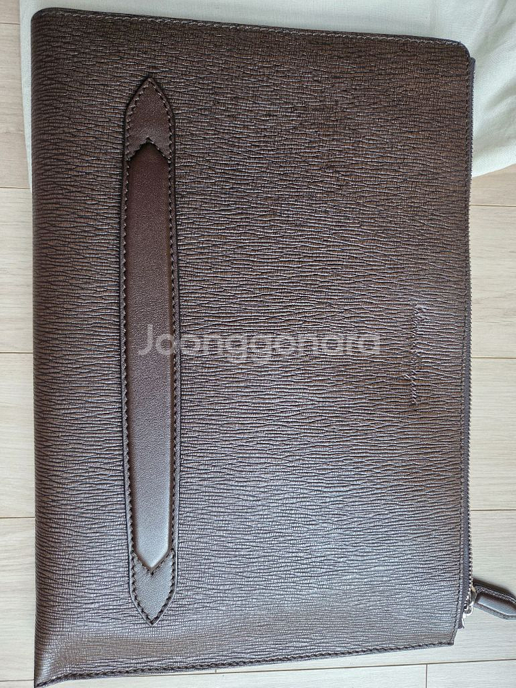 페레가모 남성 클러치백--1