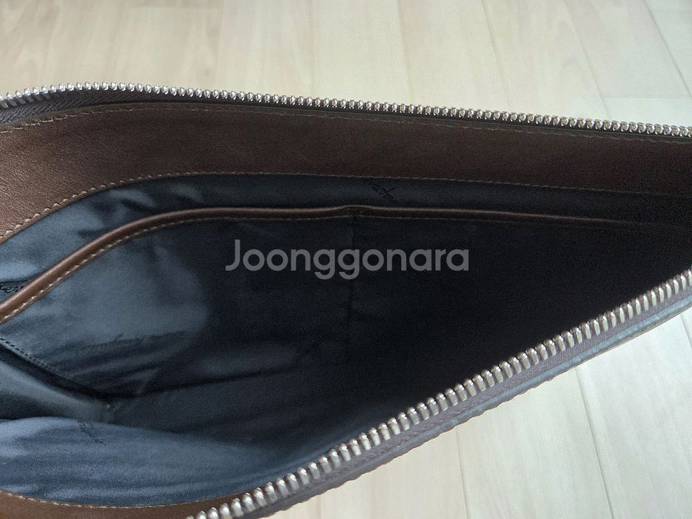 페레가모 남성 클러치백--3