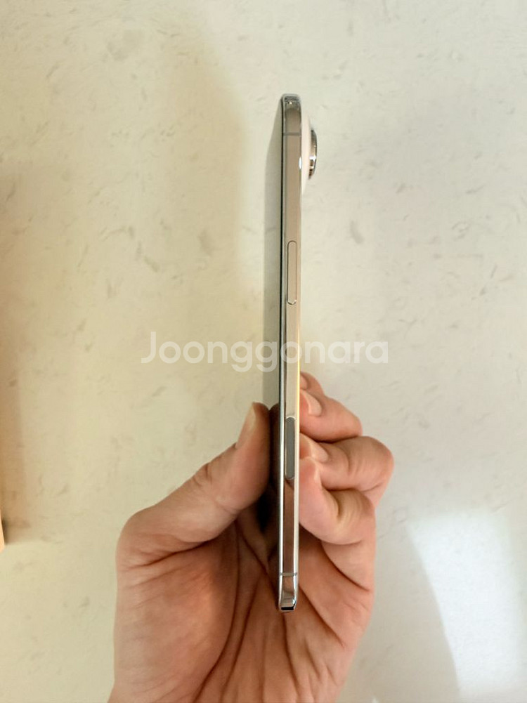 아이폰 에어 클라우드 화이트 256기가--8