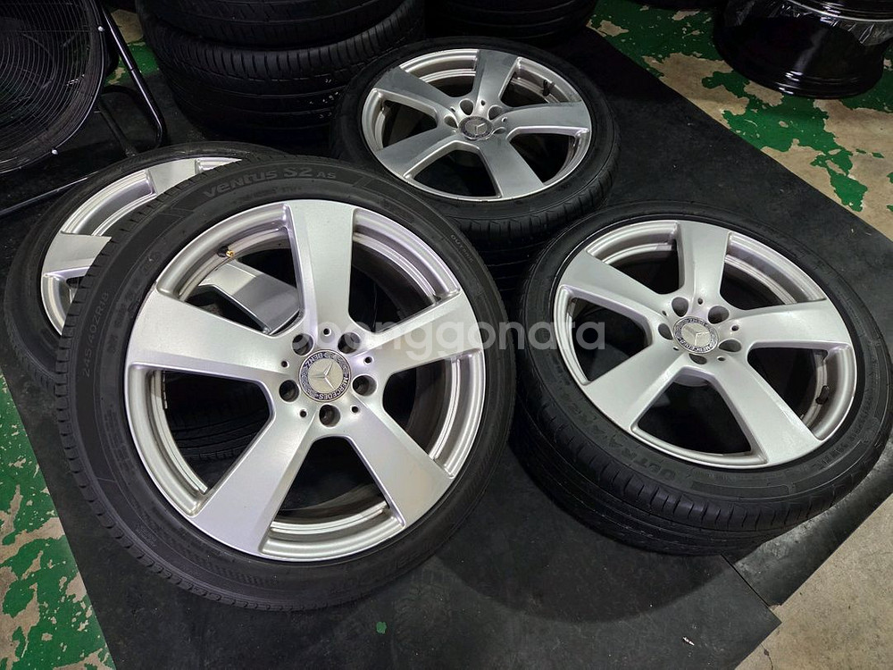 벤츠 W212 E클래스 18인치 정품 휠타이어--8