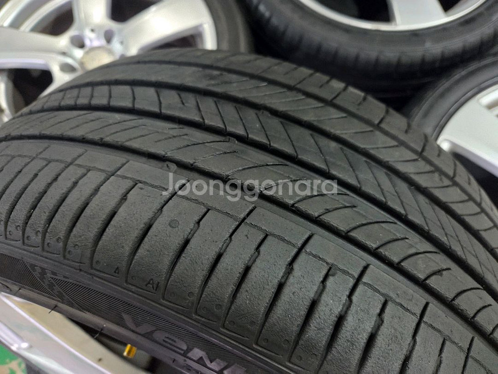 벤츠 W212 E클래스 18인치 정품 휠타이어--6
