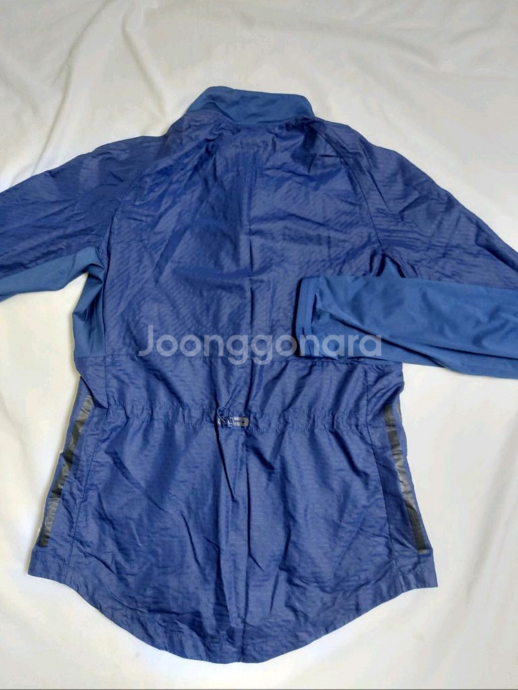 여성아디다스 바람막이점퍼 러닝점퍼85사이즈--5