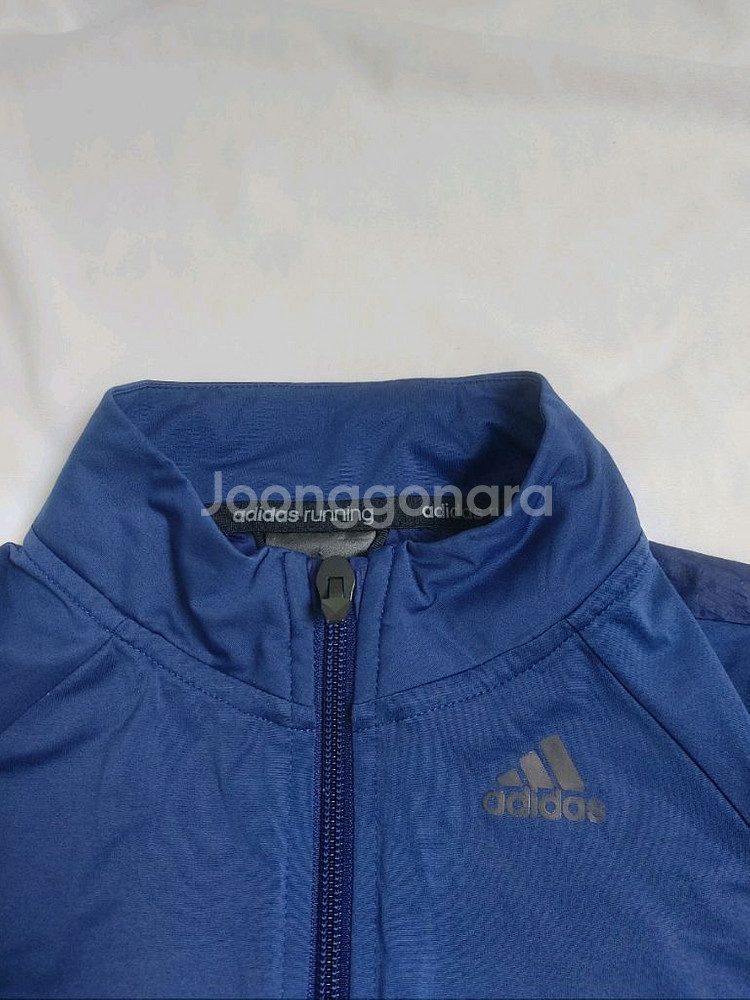 여성아디다스 바람막이점퍼 러닝점퍼85사이즈--2