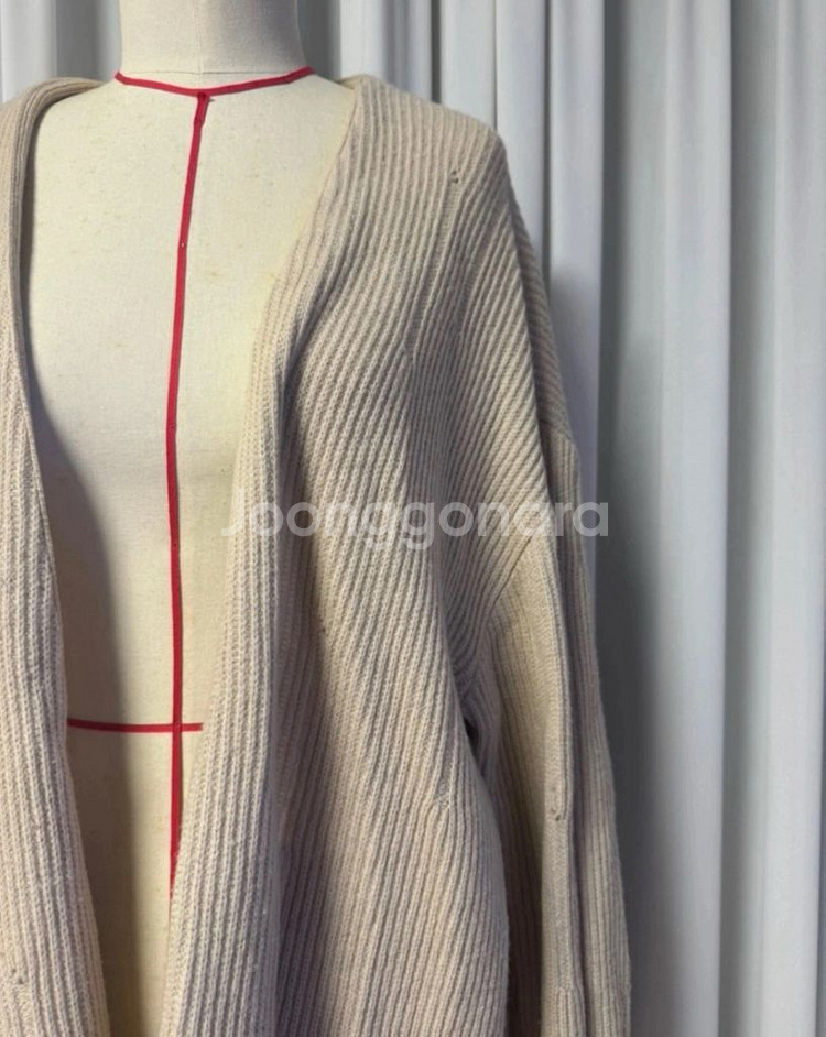 쟈니헤잇재즈 베이지 오버사이즈 디스트로이드 가디건--1