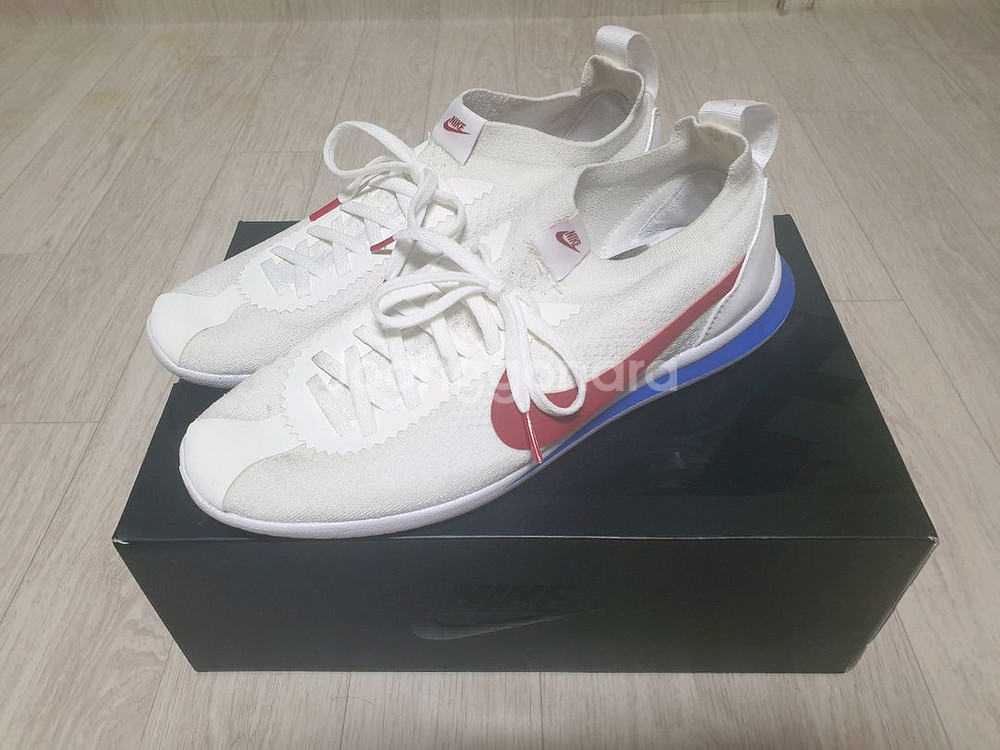 나이키 코르테즈 플라이니트285 AA2029 100--2