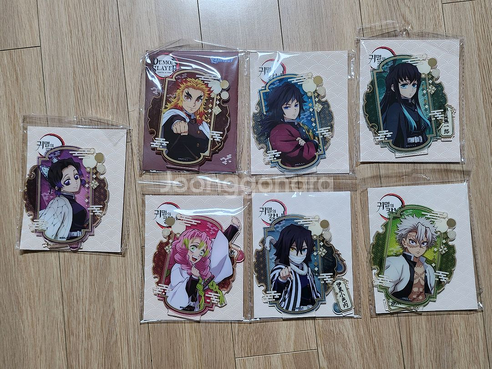 메가박스 귀멸의칼날 아크릴 스탠드--0