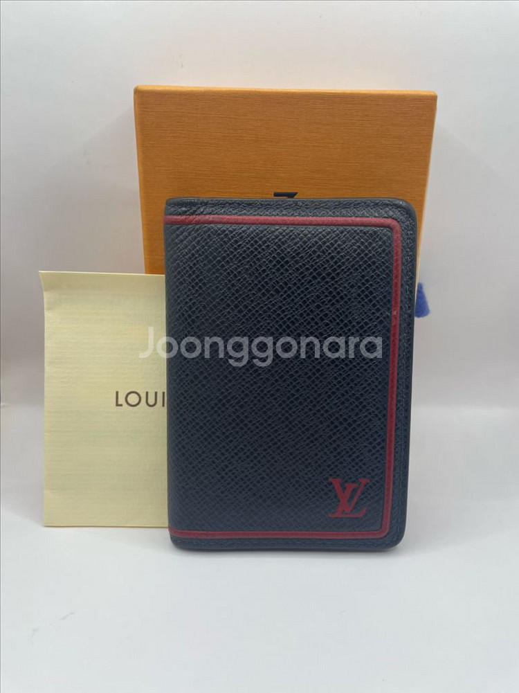 루이비통 타이가 블루마린 투톤 오거나이저 카드지갑--0