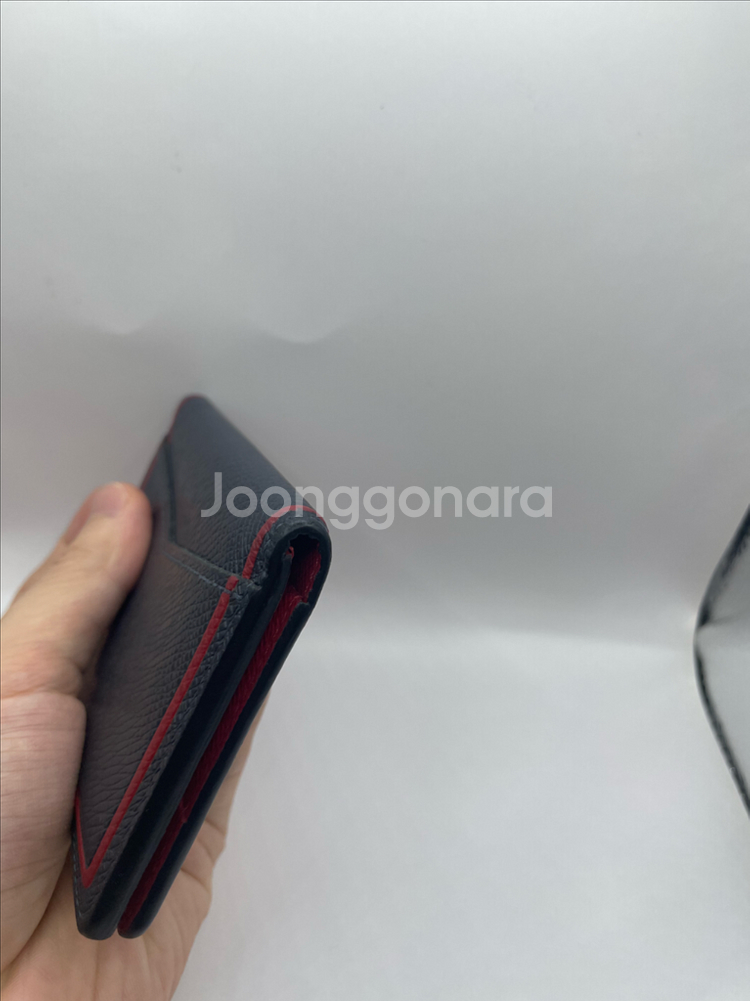 루이비통 타이가 블루마린 투톤 오거나이저 카드지갑--5