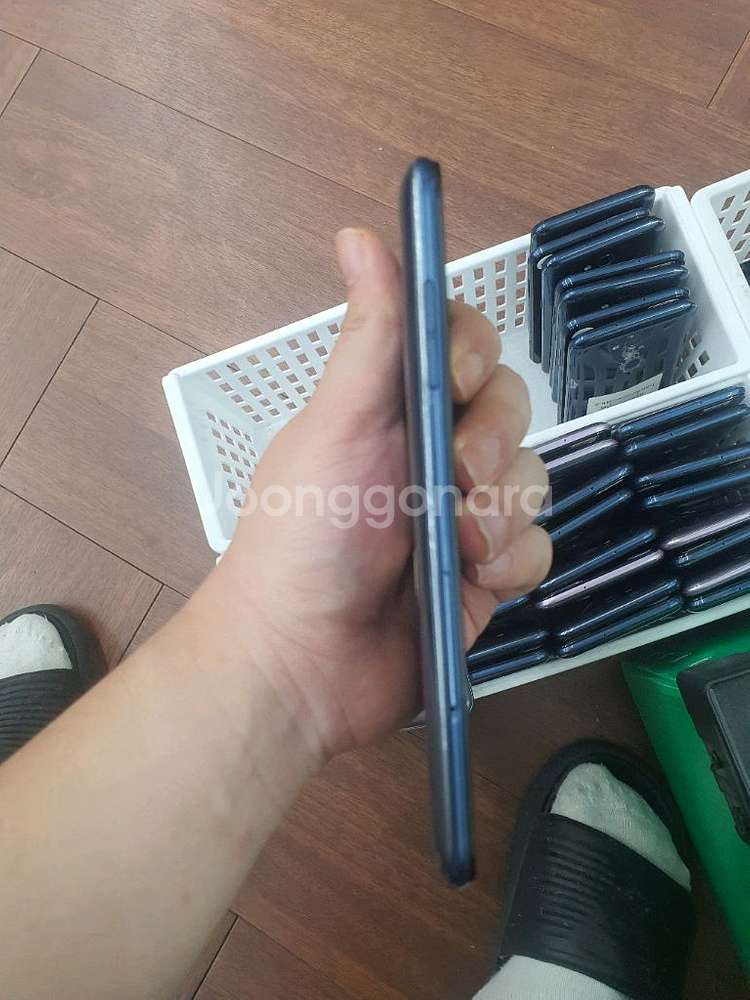 LGx5 대량 소량 팝니다 만원부터--2