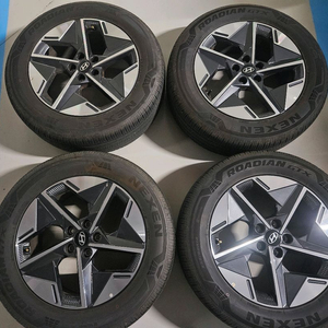 투싼 NX4 25년 순정 18인치 알로이 휠 타이어