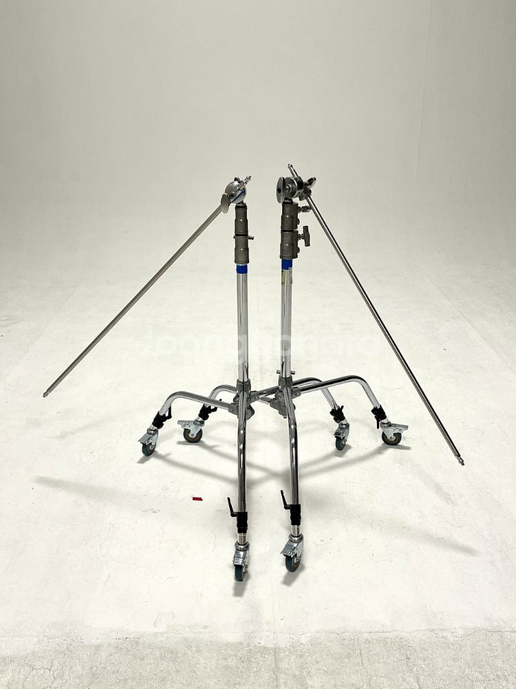 쿠포 CS-20M 20인치 C 스탠드 2개--0