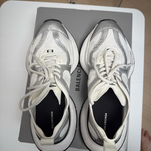 [EU40] 발렌시아가 서킷 스니커즈 화이트실버