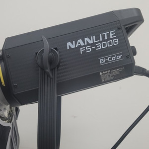 난라이트 300B + 난라이트 소프트박스 120+포맥스