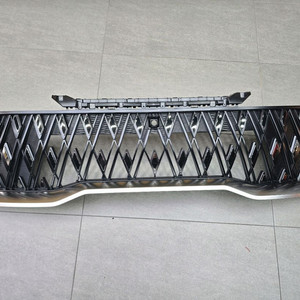 카니발 4.5세대 페리 시그니처 그릴 신품