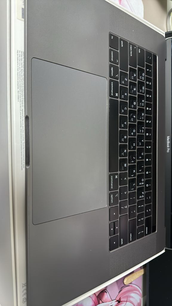 맥북프로 2018 15인치 i7 512g A1990--15