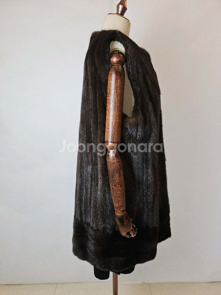 최고급 노카라넥 진브라운 풀스킨 일직선퍼 롱밍크베스트--6