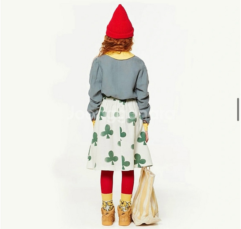 타오(TAO) 블라우스 + 스커트 택달린 새제품--5