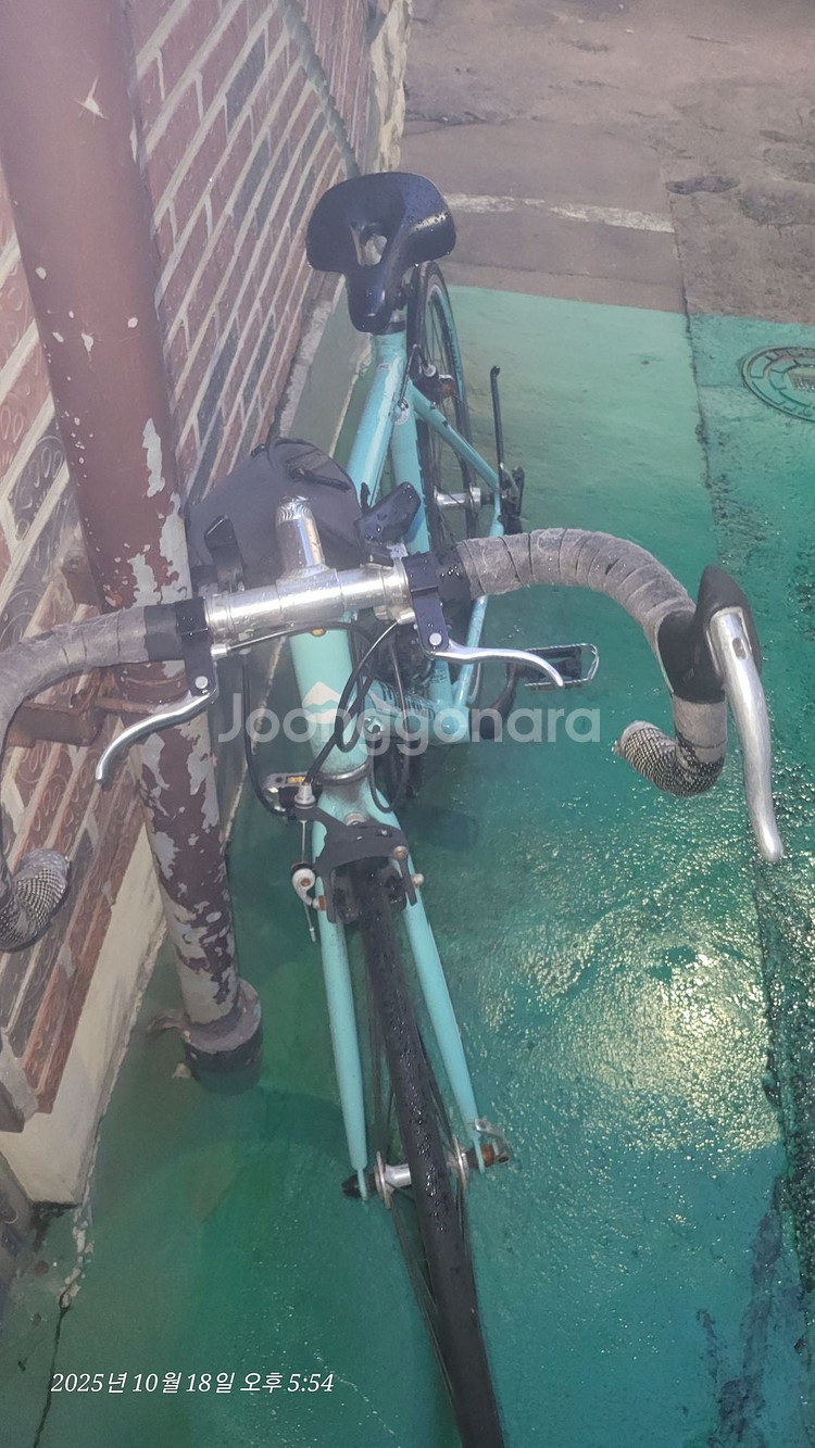 자전거 팝니다.--4