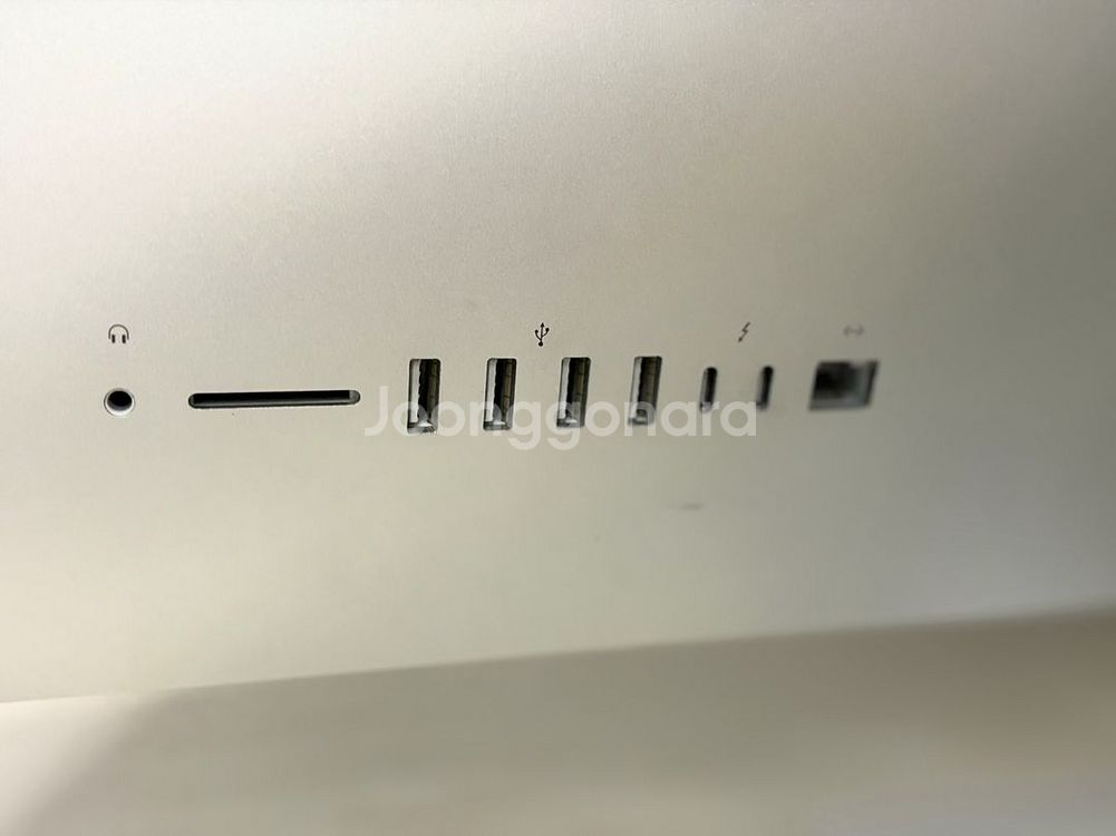 아이맥 2020 cto i9 3.6ghz 10코어--3