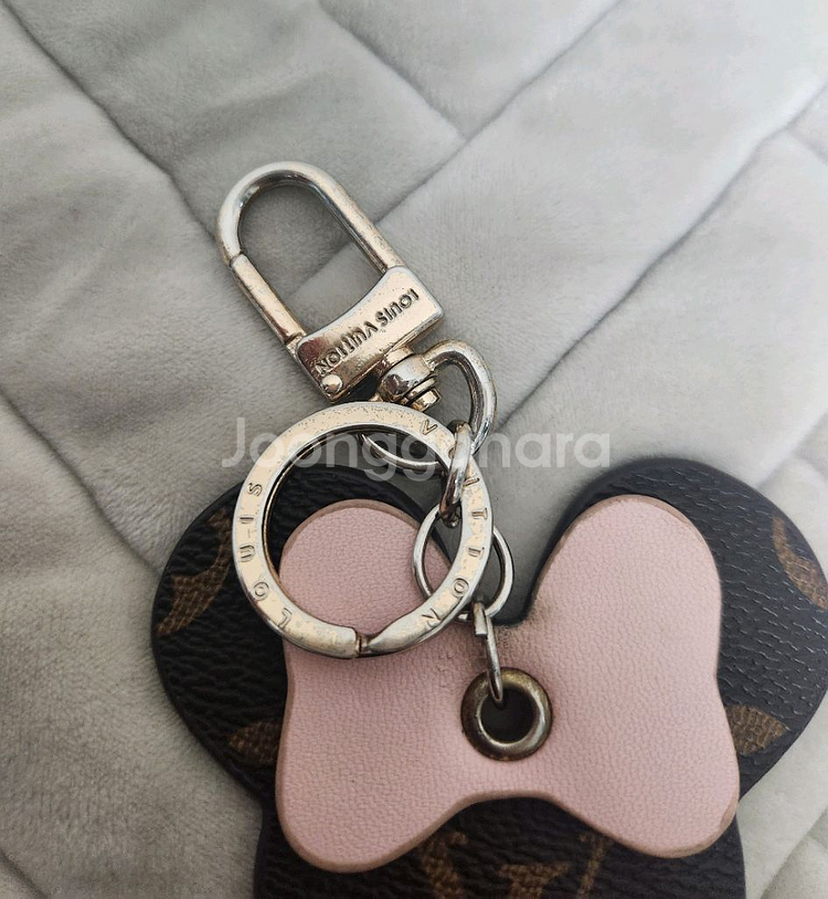 [급처] 루이비통 미키마우스 모노그램 키링 블랙 & 베--6