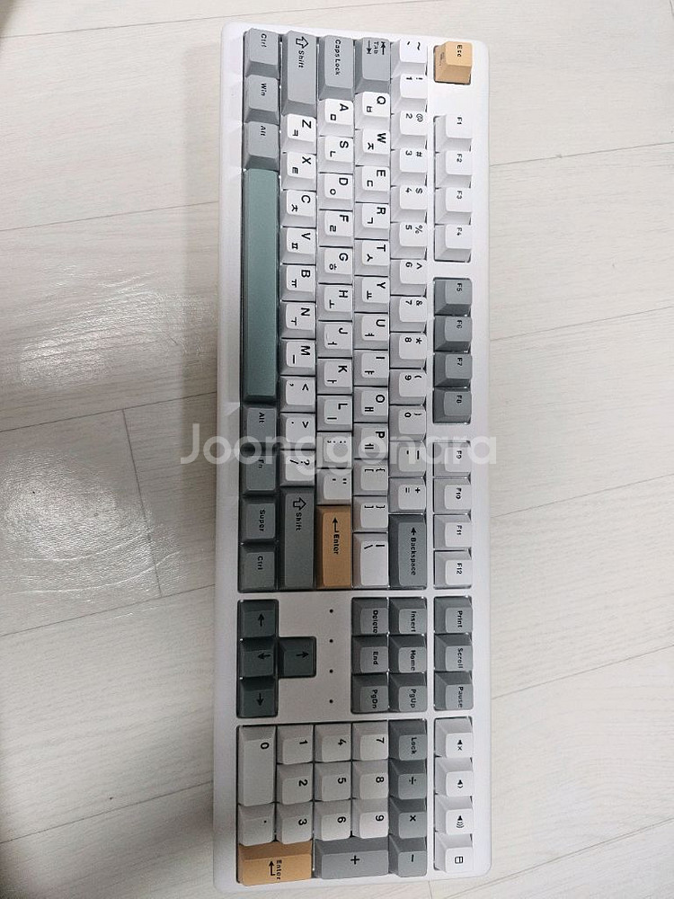 프리플로우 M1 Pro MAX 풀배열 자석축 키보드--0