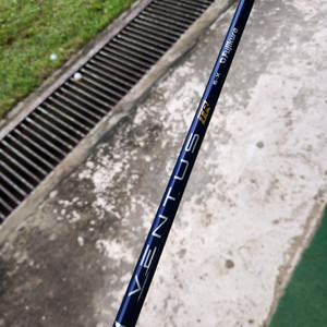 벤투스 블루 TR 6X 드라이버샤프트 팝니다.