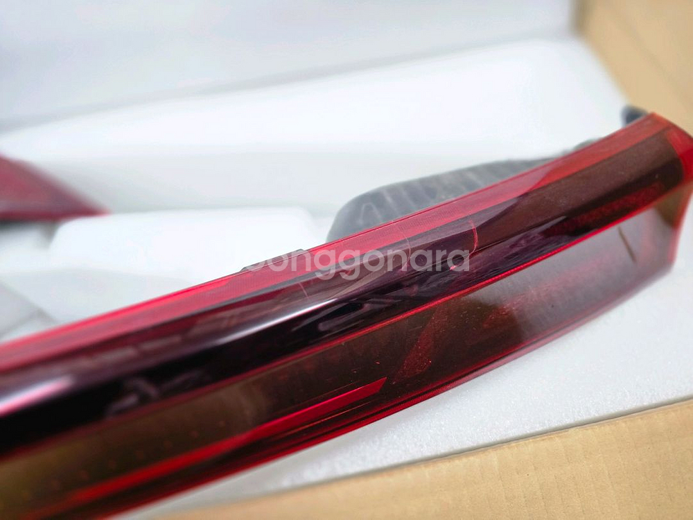 카니발4세대 신형로고 일반테일램프 순정--3