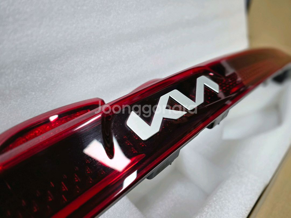 카니발4세대 신형로고 일반테일램프 순정--2