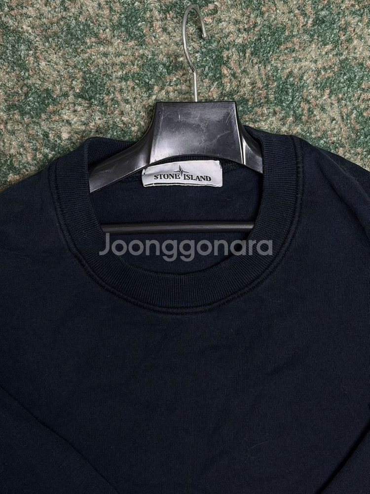 스톤아일랜드 네이비 맨투맨 L--1
