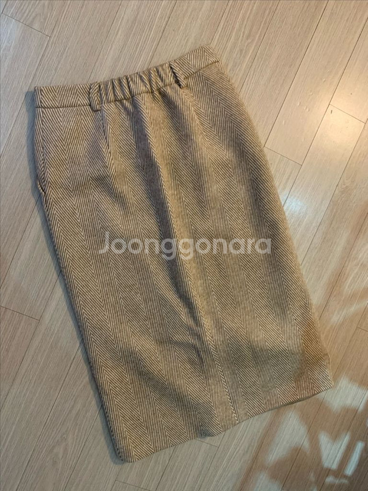 울 헤링본치마 택달린 새것 베이지브라운컬러--13