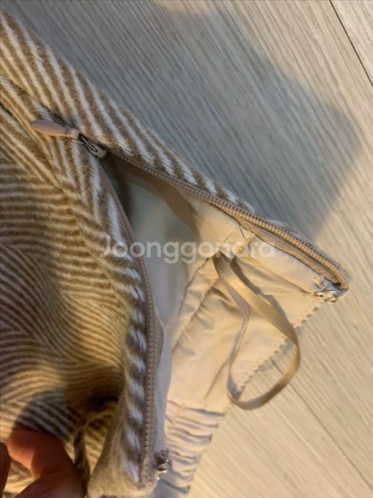 울 헤링본치마 택달린 새것 베이지브라운컬러--15