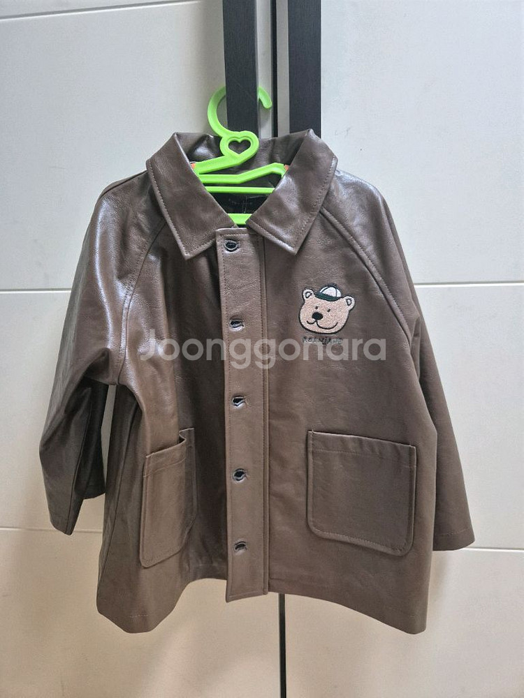 새상품 로아앤제인 스마일 헌팅 가죽자켓 110--0