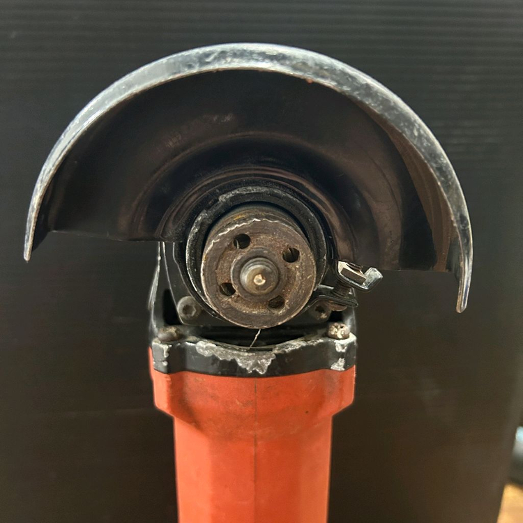 힐티4인치그라인더 AG 4S -A22 배터리포함 이미지