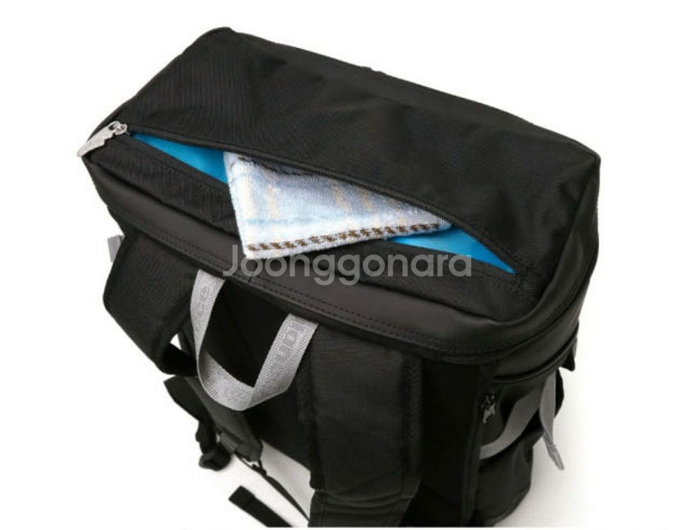 뉴발란스 백팩 팝니다--2