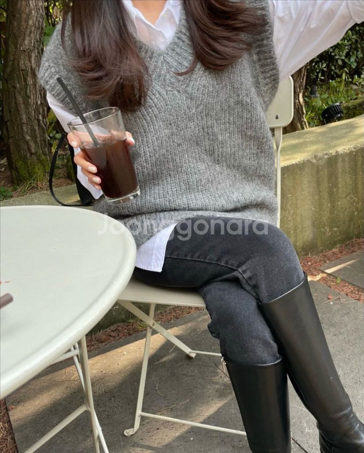 어그스트 베이지보울 알파카 니트 베스트--6