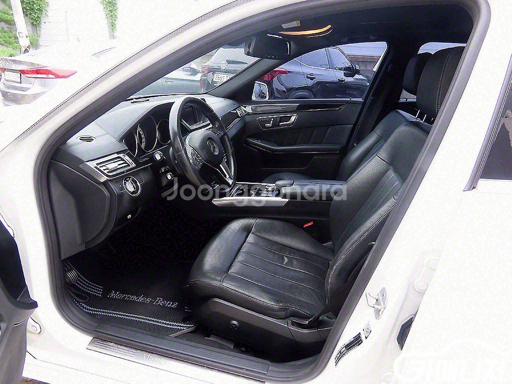 [벤츠]E-클래스 W212 E400 4MATIC #앱특--4