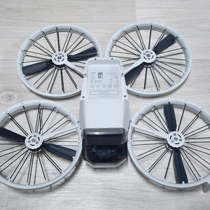 dji 플립 플라이모어 콤보 + 2년 케어 및 구성품