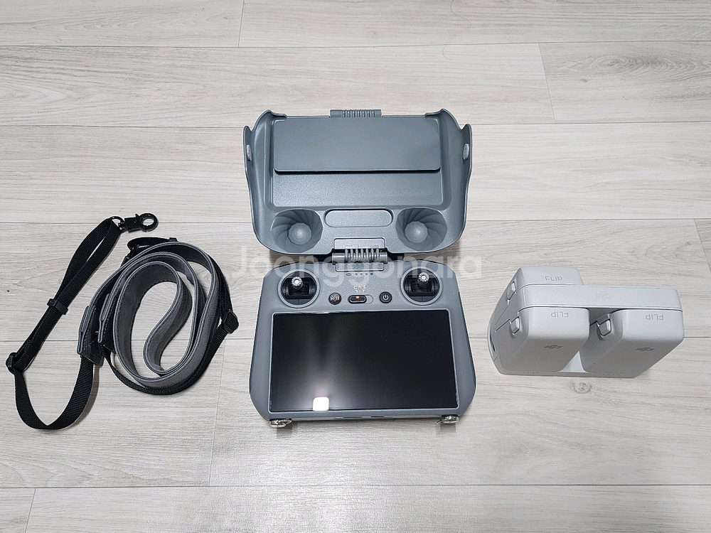 dji 플립 플라이모어 콤보 + 2년 케어 및 구성품--1