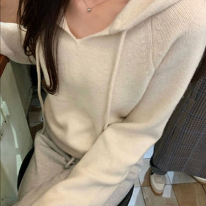 레이지샵 후드니트 아이보리