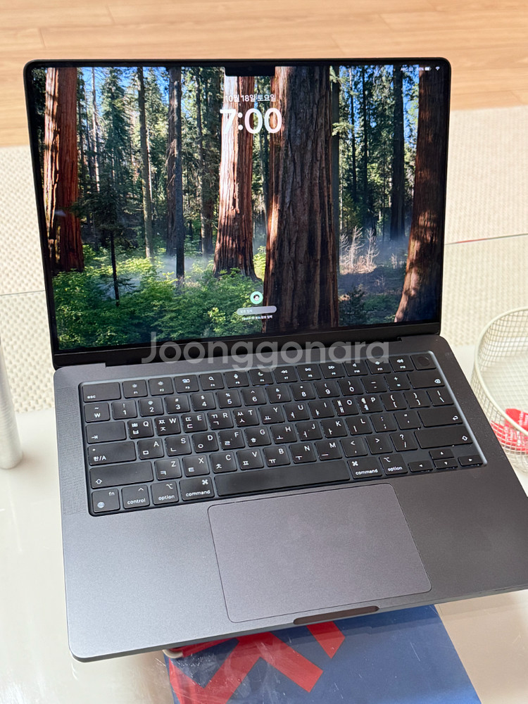 맥북프로 M3 Pro 14인치 블랙--4