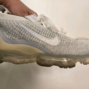 나이키 베이퍼맥스 오트밀 235